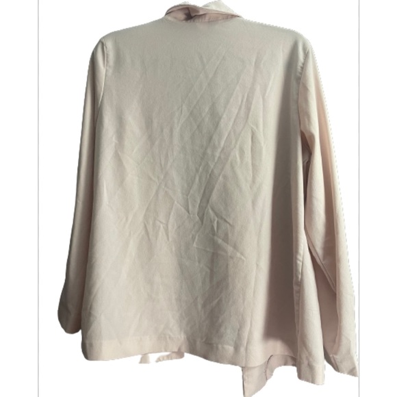 Lightweight Blush Pink Spring Blazer - Picture 2 of 3